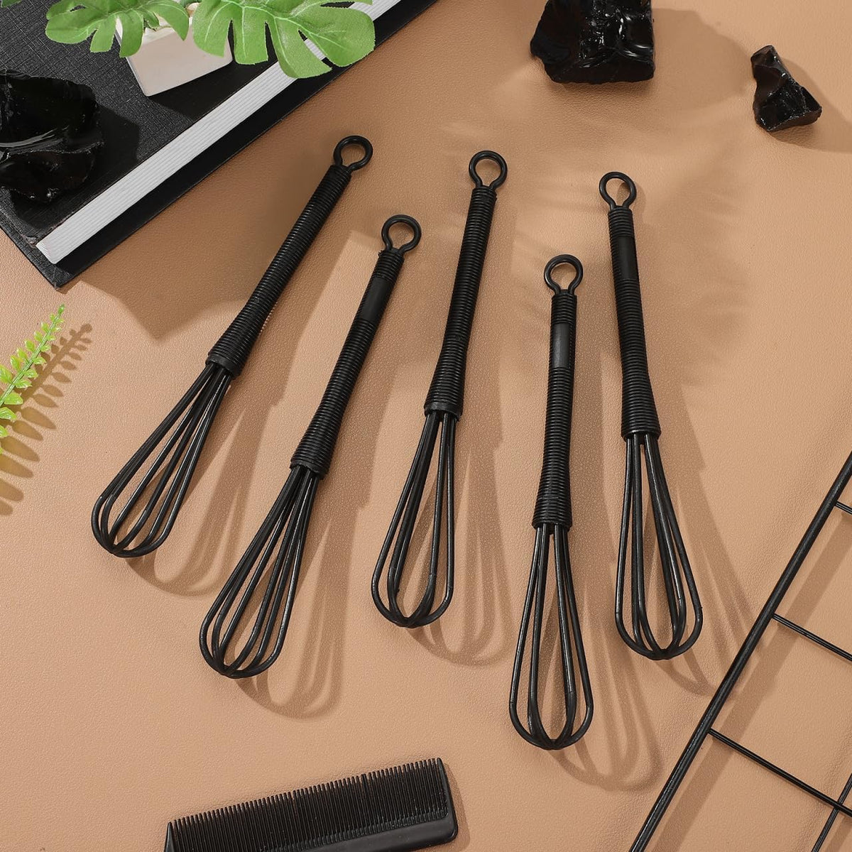 Small Plastic Whisks 5pcs Mini Whisk for Hair Dye Color Mixing Hairdressing